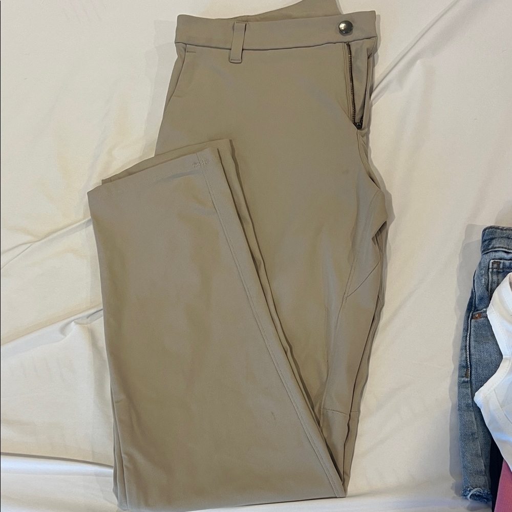 lululemon athletica Men's Khaki Chinos